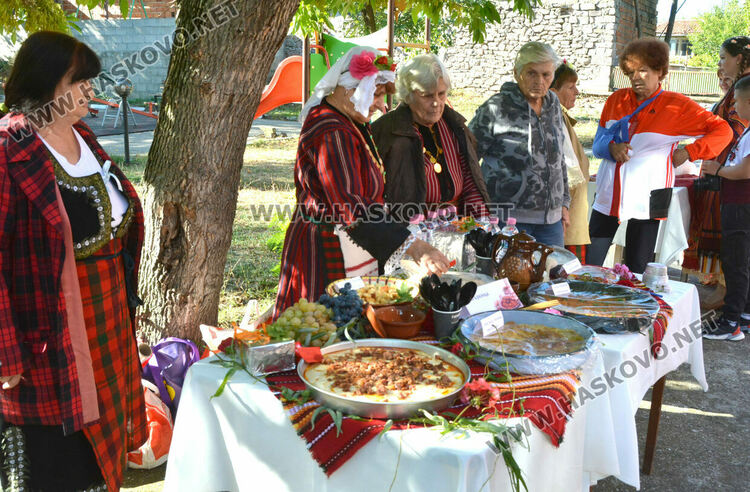 Първи кулинарен празник се проведе в Сталево