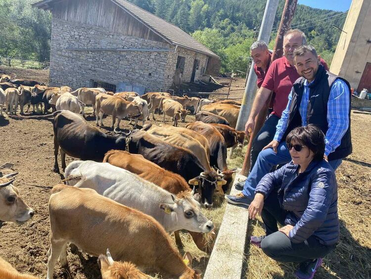 Гери Банкова - малката стопанка на голямата ферма – № 8 в листата на ГЕРБ 