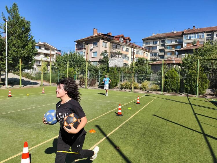 Седмица на спорта и здравето в Гимназията по туризъм