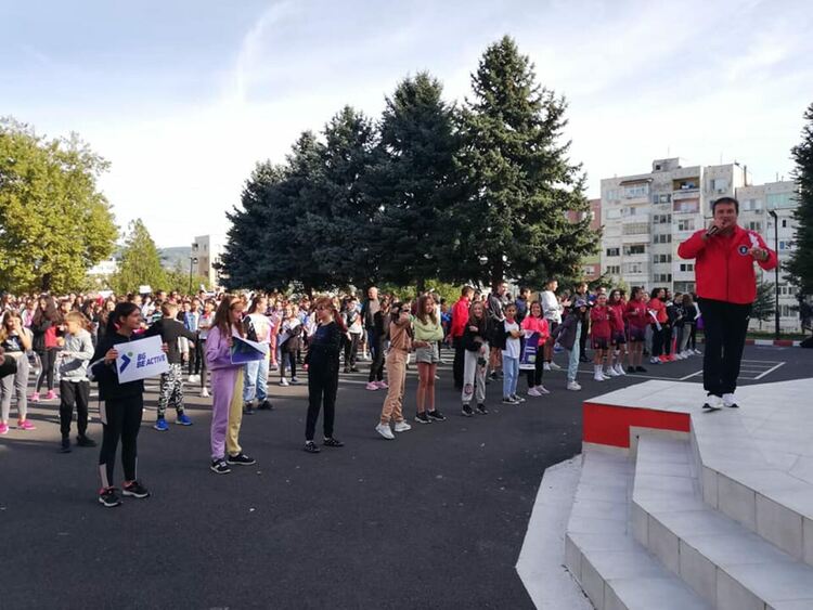 Европейския ден на спорта в училище отново ще отбележат в „Славейков“ 