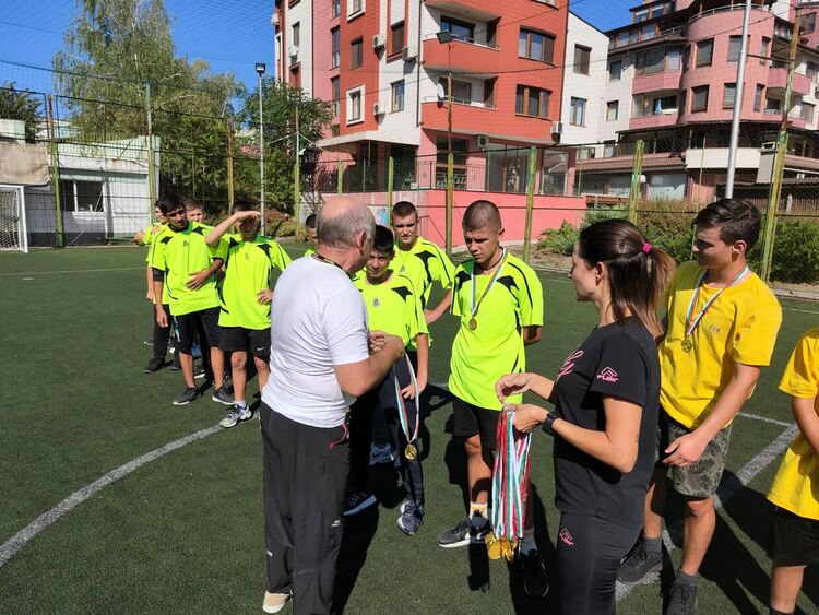 Седмица на спорта и здравето в Гимназията по туризъм