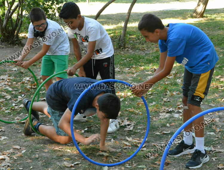 Училище &bdquo;Кирил и Методий&ldquo; отбеляза Европейския ден на спорта