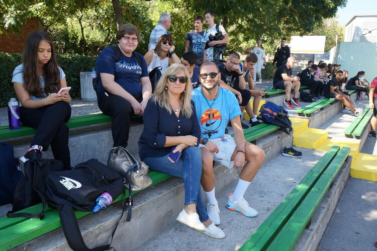 Седмица на спорта и здравето в Гимназията по туризъм