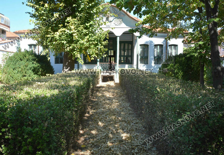 Започват ремонтите на Кирковото училище и Шишмановата къща