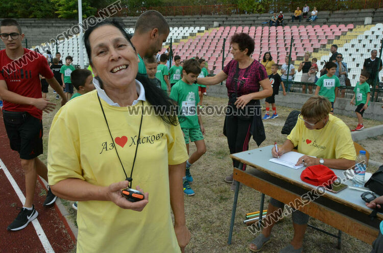 Над 330 деца се включиха в турнир по лека атлетика в Хасково