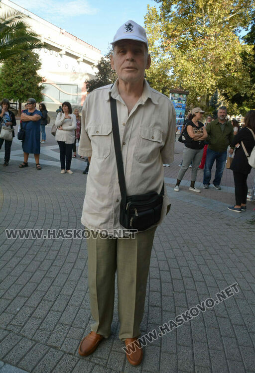 Раздадоха бюлетините и изборните книжа за секциите в община в Хасково