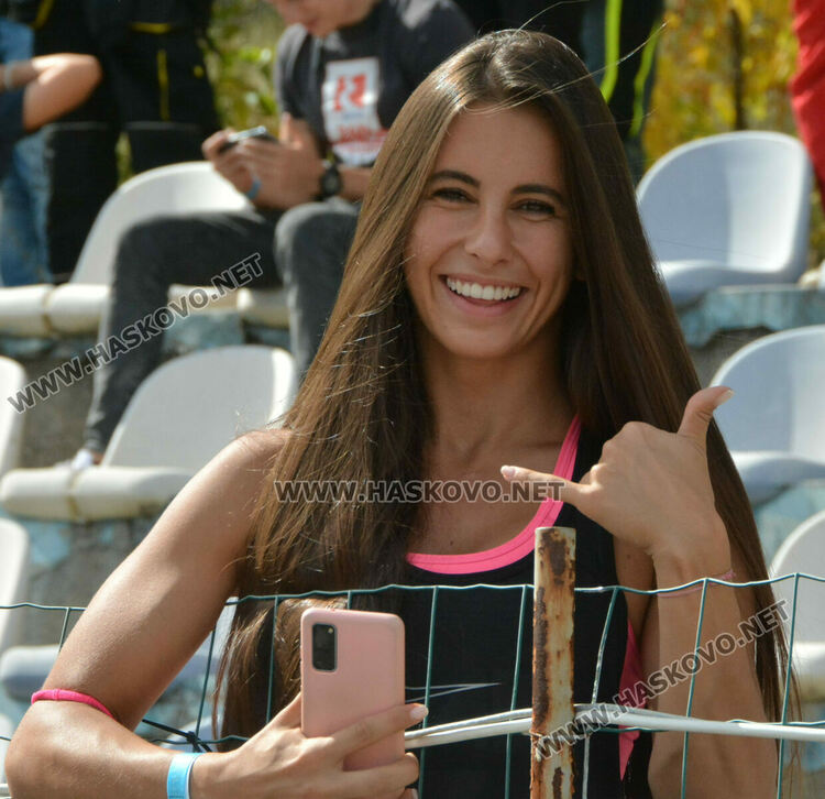 230 пилоти в 24-часово състезание на картинг пистата в Хасково