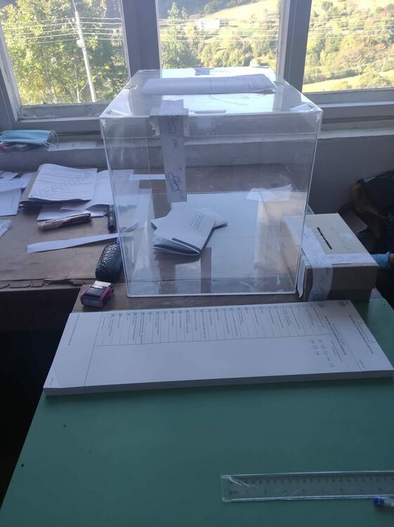 До 16 часа избирателната активност в Смолянско е 28.74%, най-много са гласували в община Мадан - над 40 на сто