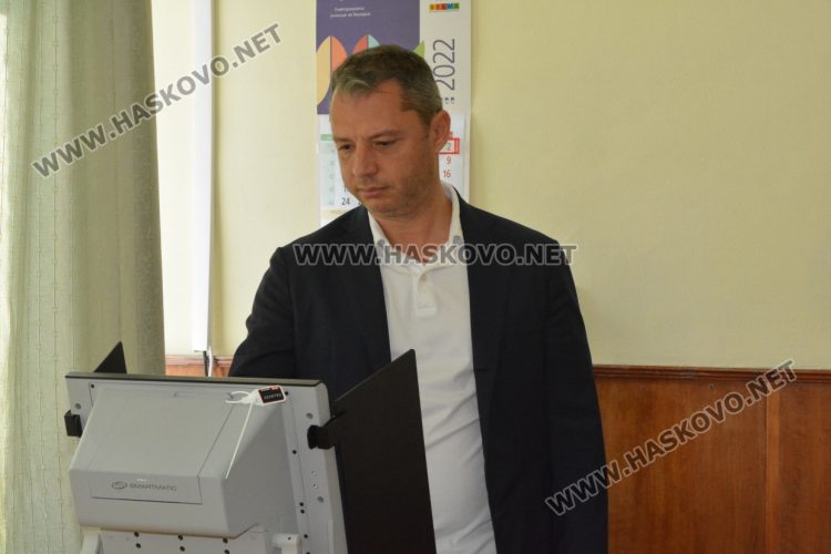 Делян Добрев: Гласувах да се отървем от промяната