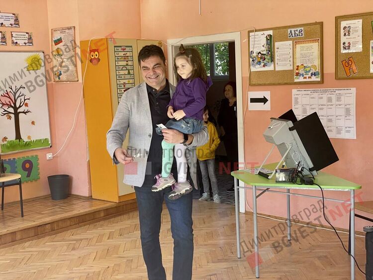 Иво Димов: Гласувах за стабилно правителство, вярвам, че днес ще се гласува не с емоция, а с разум