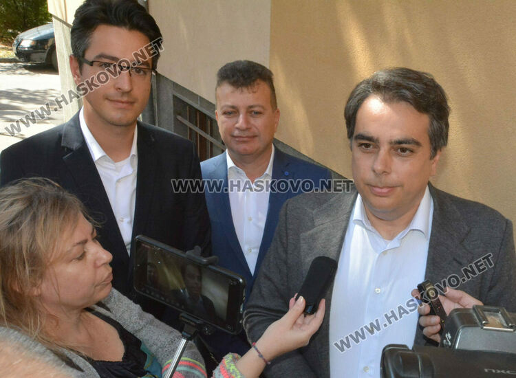 Асен Василев: Гласувах за една променена България