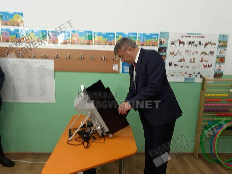 Мустафа Карадайъ