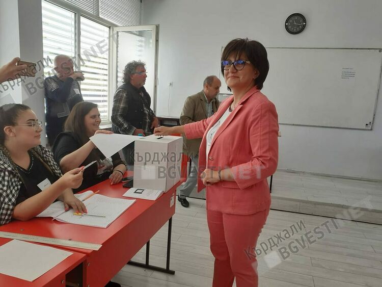 Цвета Караянчева