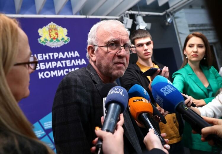 Най-ниската избирателна активност от 1989 г. насам отчита ЦИК