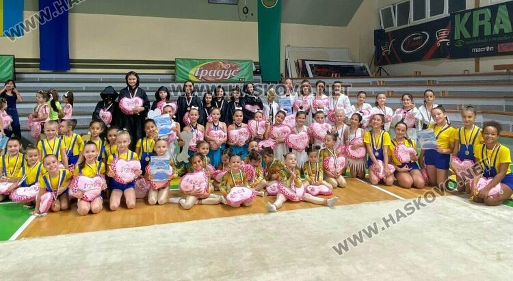 Много медали и много емоции за гимнастичките на „Аида“ на Международен турнир „Импала Къп 2022“