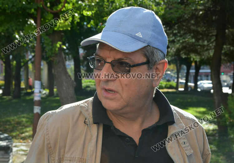 Откриха мъртво куче в центъра на Хасково. Предполагат, че е отровено