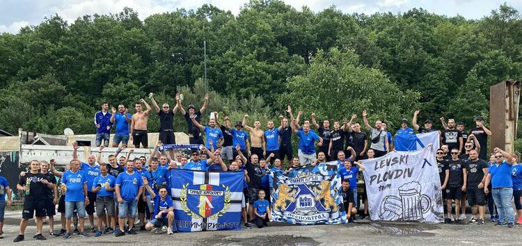 Левскарите от Хасково с благотворителен мач за 5-годишно дете