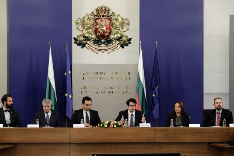 Пеканов представи концепция за създаване на Експертен съвет за икономически анализи в България