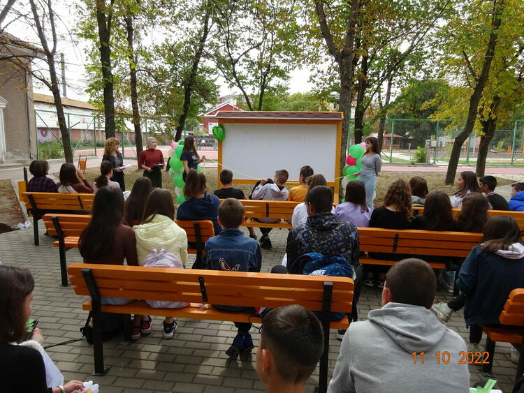 Вазовци проведоха първия си урок в „Зелена класна стая“