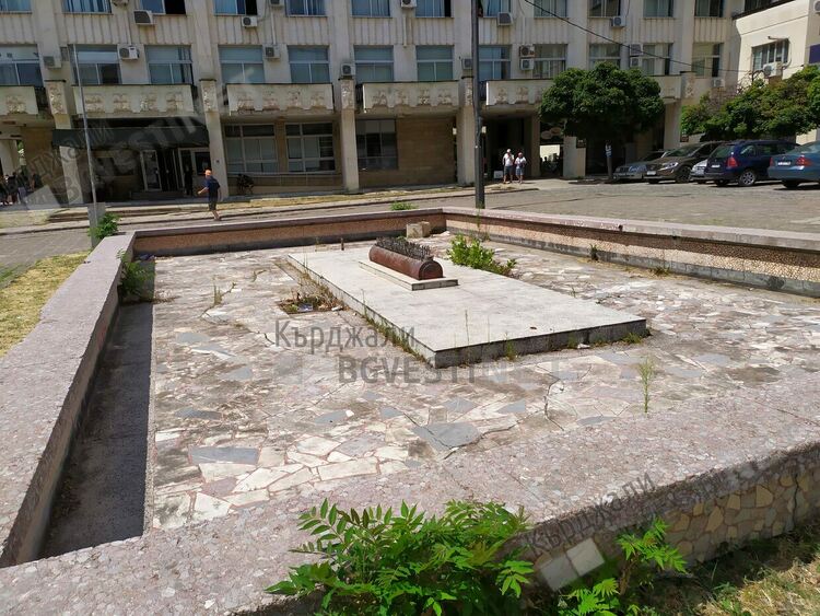 Кърджали  е обречен да има неработещи шадравани