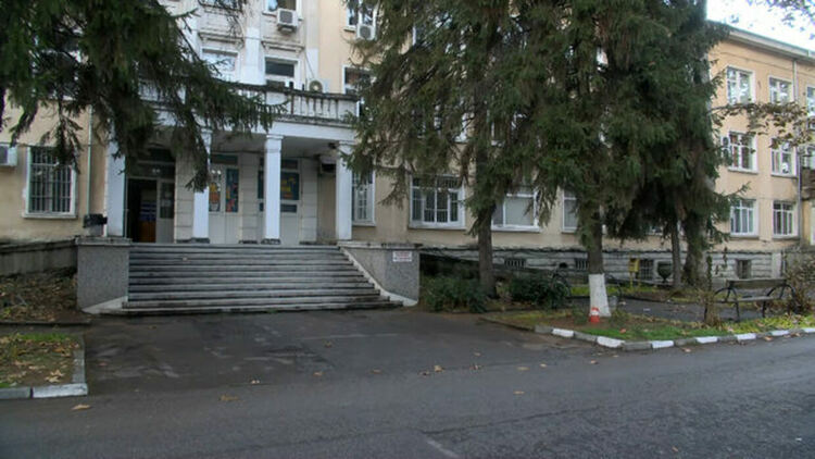 Само две клиники в Хасковска област са покрили изискванията за заплатите в колективния трудов договор