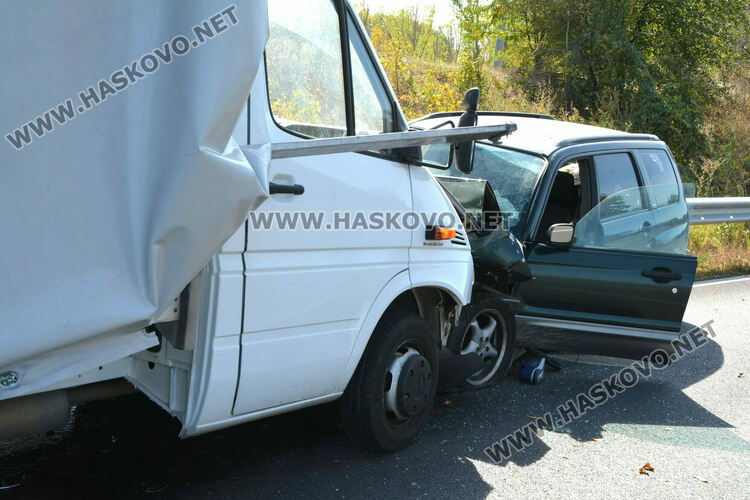 Две тежки катастрофи с петима пострадали за час край Тракиец и Димитровград