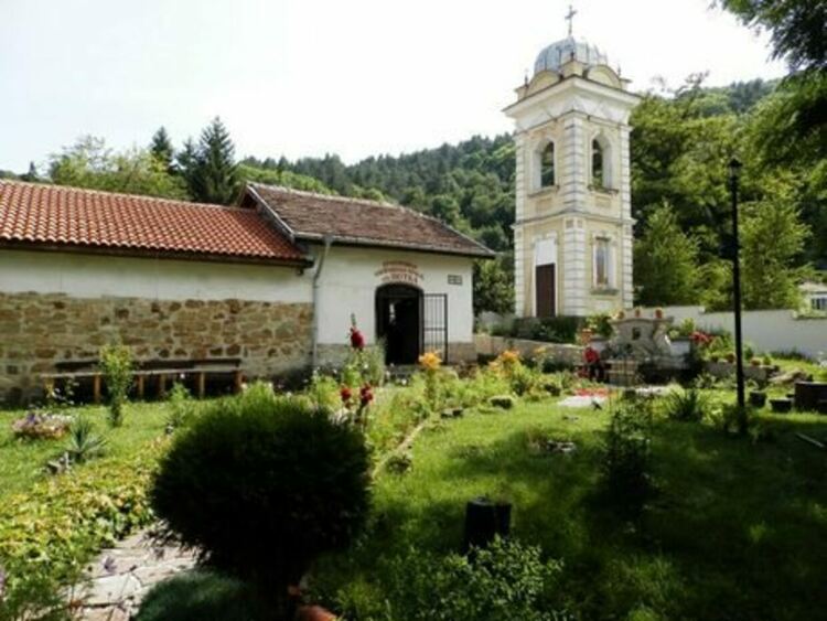 Брезник чества днес своя духовен празник