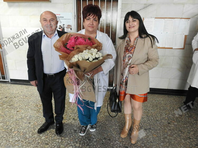 Дариха още едно обновено отделение на болницата ни, става все по- модерна