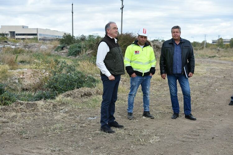 Кметът на Асеновград даде официален старт на рекултивацията на старото сметище в града