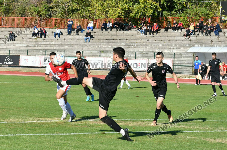 „Саяна Хасково” разби гостуващия „Сокол” с 4:1