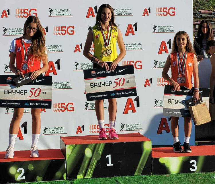 Хасковлийката Анна-Мария Петкова първа в турнир по лека атлетика