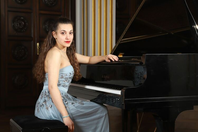 Ротари клуб Кърджали организира Камерен оперен концерт "Пътят към Орфей"