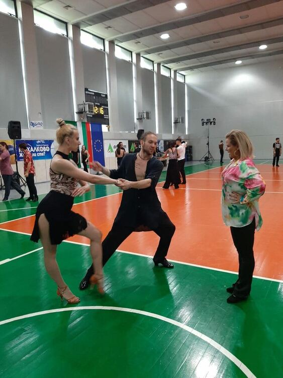 снимка: PG DanceStudio &ndash; Павлина Георгиева