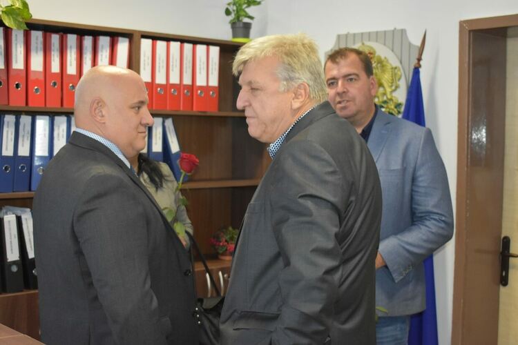 Министърът на земеделието откри нов офис на ОС "Земеделие" в Асеновград 