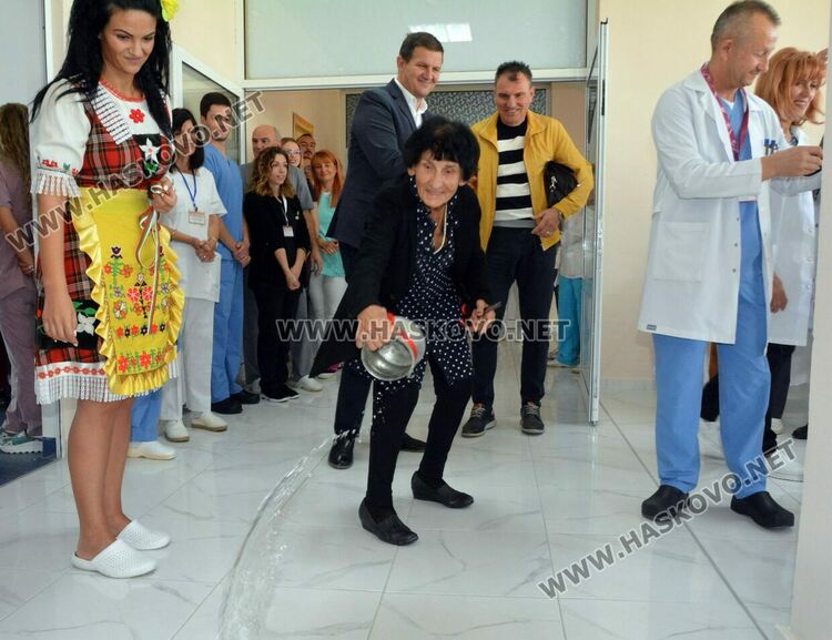 950 бебета до края на годината очакват в обновения АГ сектор на МБАЛ -Хасково