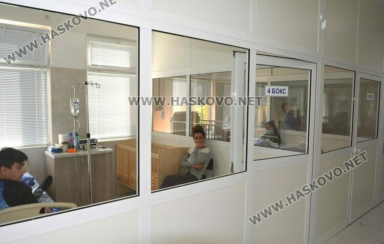 950 бебета до края на годината очакват в обновения АГ сектор на МБАЛ -Хасково