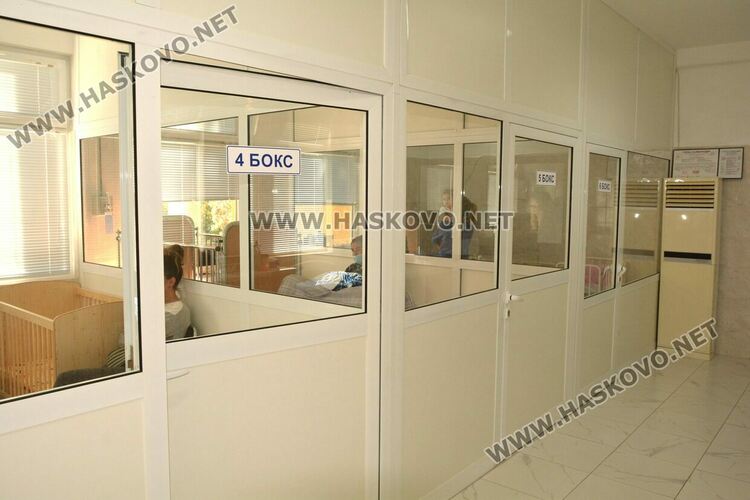 950 бебета до края на годината очакват в обновения АГ сектор на МБАЛ -Хасково