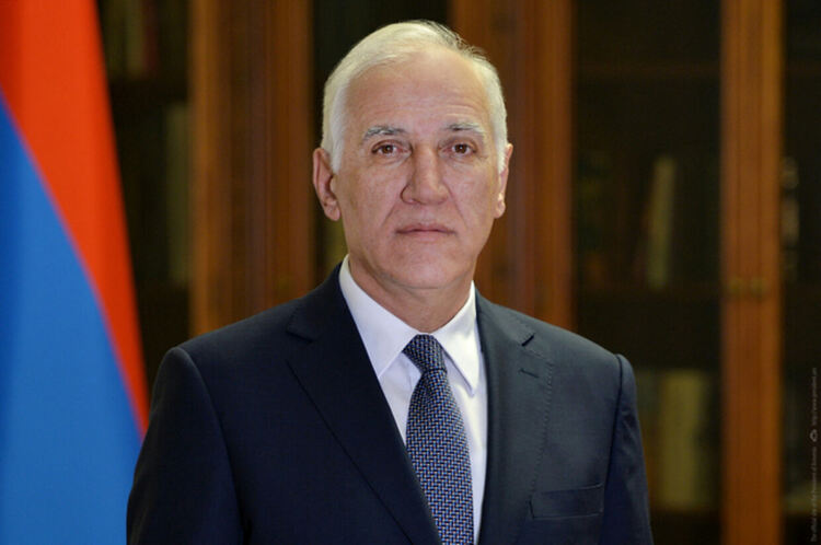 Президентът на Армения Вахагн Хачатурян е на държавно посещение у нас