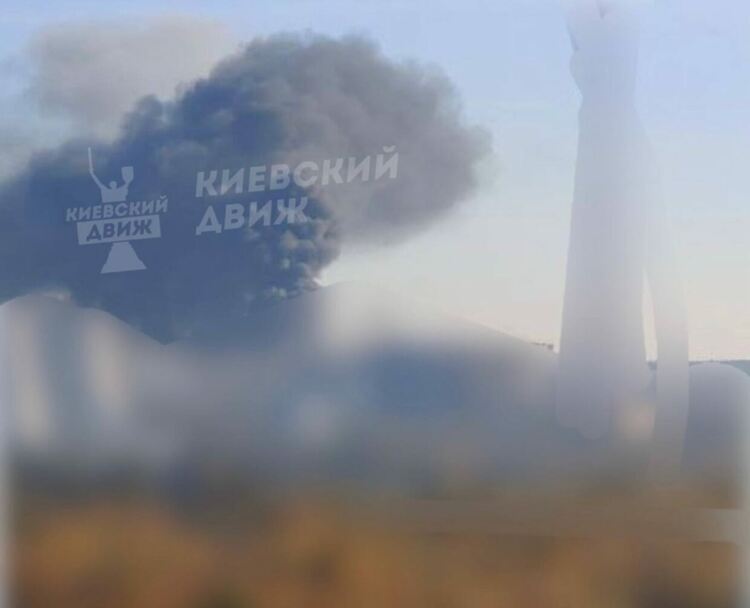 Удари и обстрел по Киев и Харков, руска ракета заличи жилищна сграда в Николаев