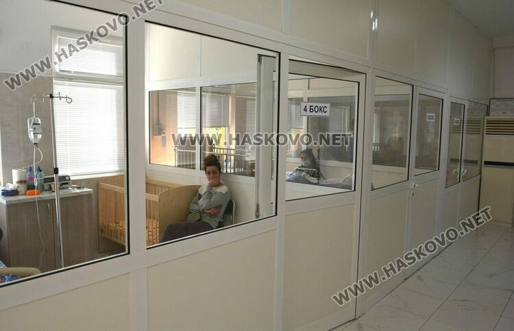 950 бебета до края на годината очакват в обновения АГ сектор на МБАЛ -Хасково