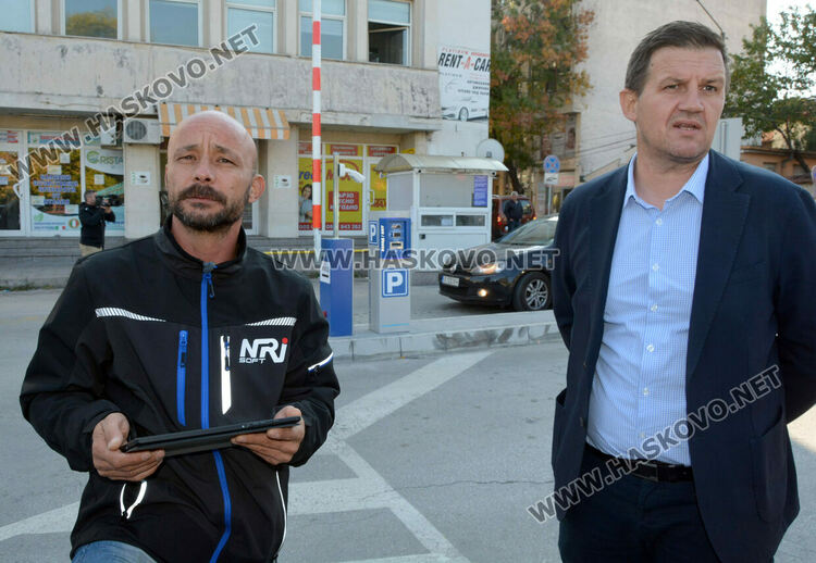 Двата големи паркинга в Хасково стават платени от полунощ