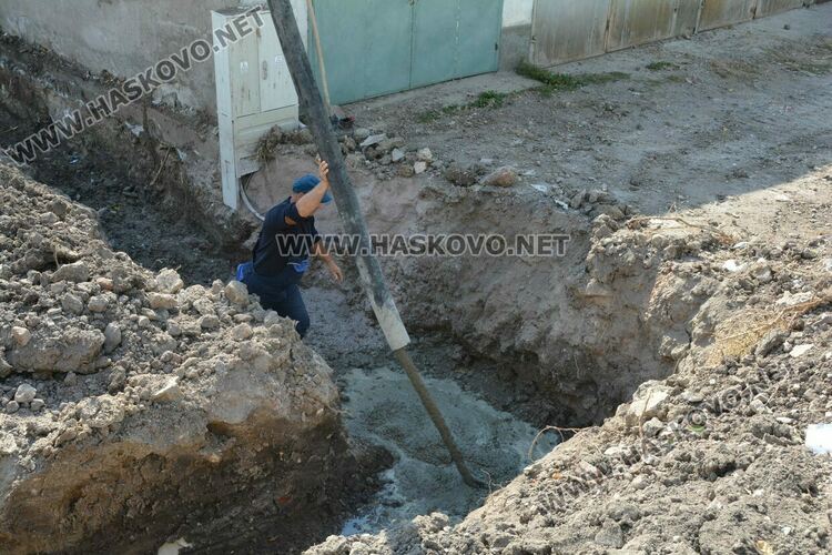 КОРЗ инспектира строеж край улица „Дунав“ след сигнал за разкопан тротоар