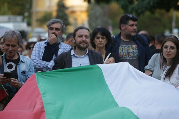 Митинг пред Народното събрание и протестно автошествие в София на КНСБ и КТ „Подкрепа“