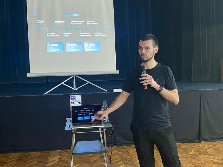 Виктор Данчев: една българска мечта в Космоса