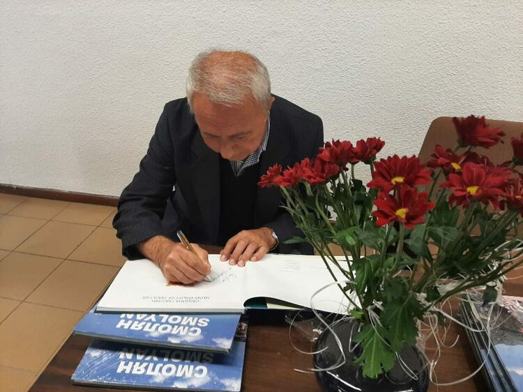 Новият албум на Смолян беше представен от авторите му  