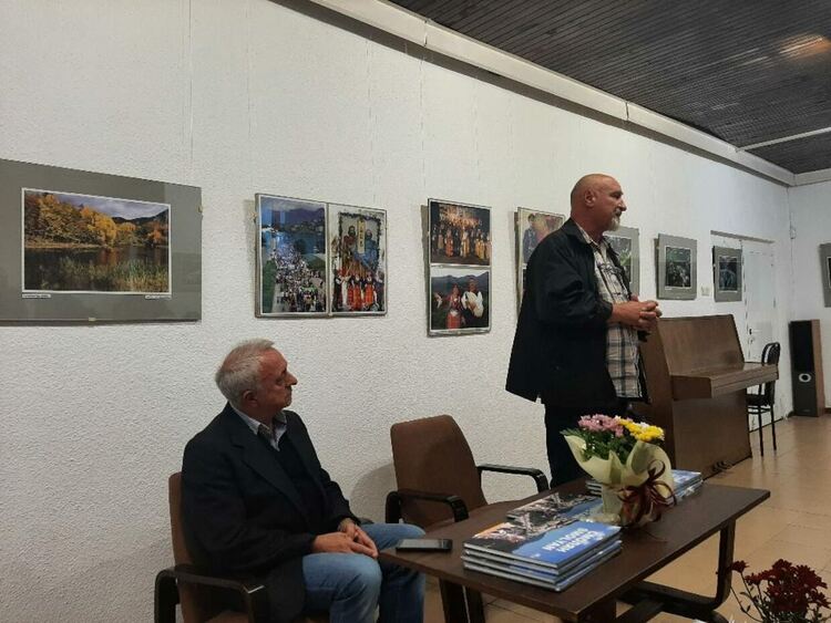 Новият албум на Смолян беше представен от авторите му  