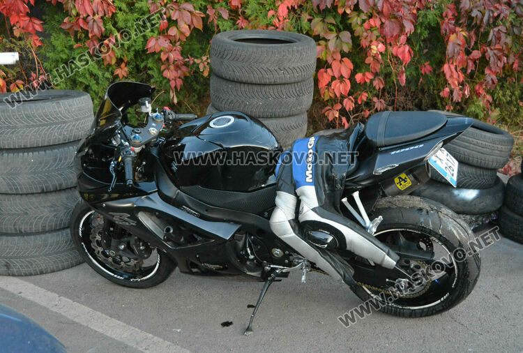 Млад мъж пострада при падане от мотор на Кърджалийска