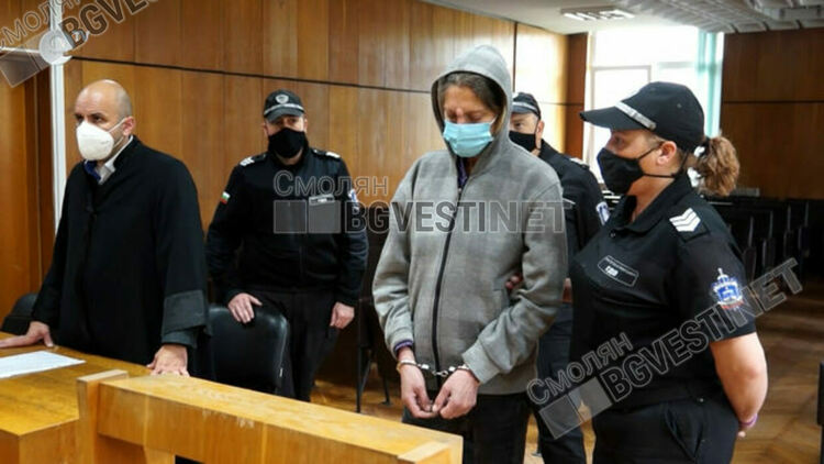 Десет години при  първоначален строг режим в затвора ще лежи Снежана, която уби приятели си при пиянска свада в кв.Устово