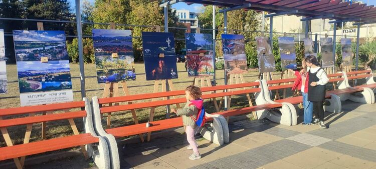                                   Открита сцена на талантите на Кърджали