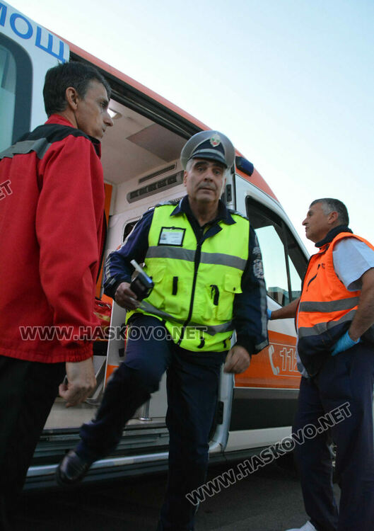 Млад мъж пострада при падане от мотор на Кърджалийска